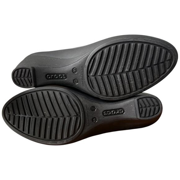 Crocs Lina Women's 7 Size Down For Half Size Black Pump Wedge Heel Dual Comfort - Picture 10 of 14